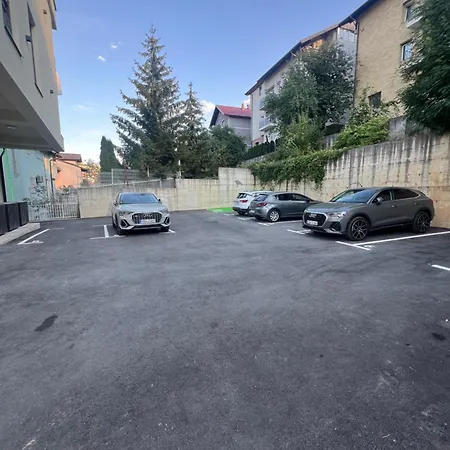 Appartement Altum Sarajevo-free Private Parking